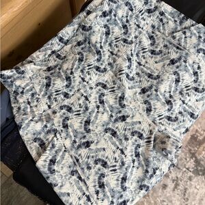 ZYIA Blue and White Patterned Leggings